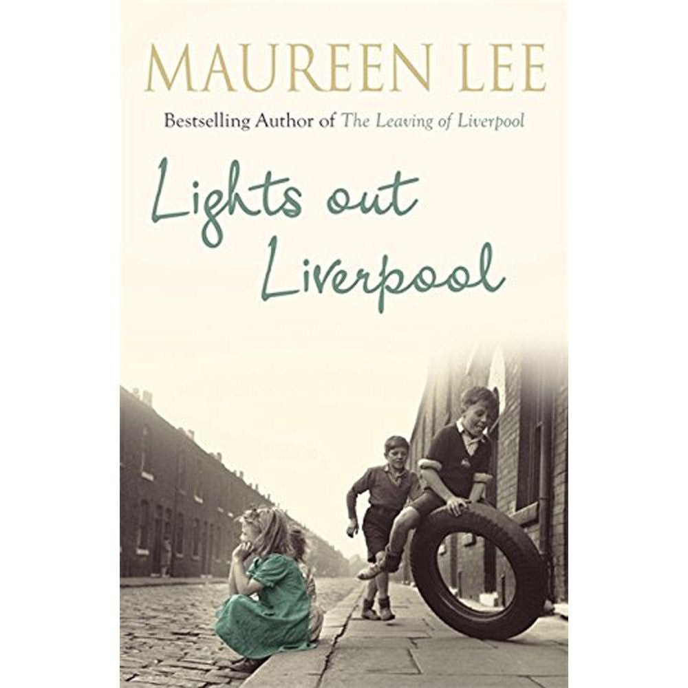 Lights Out Liverpool door Maureen Lee (Pearl Street #1)